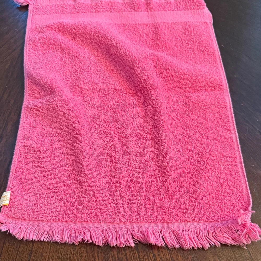 VTG CALLAWAY Pink and Floral Hand Towels